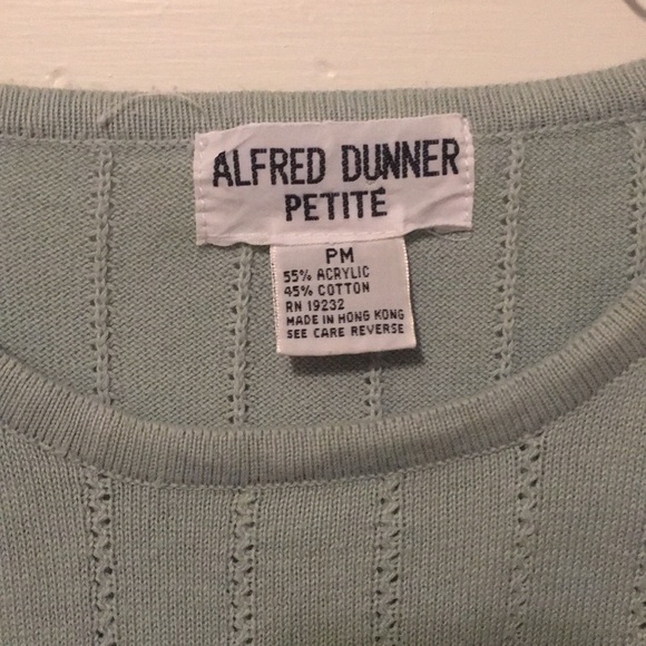 Vintage Mint Green Textured T-Shirt - Picture 2 of 4